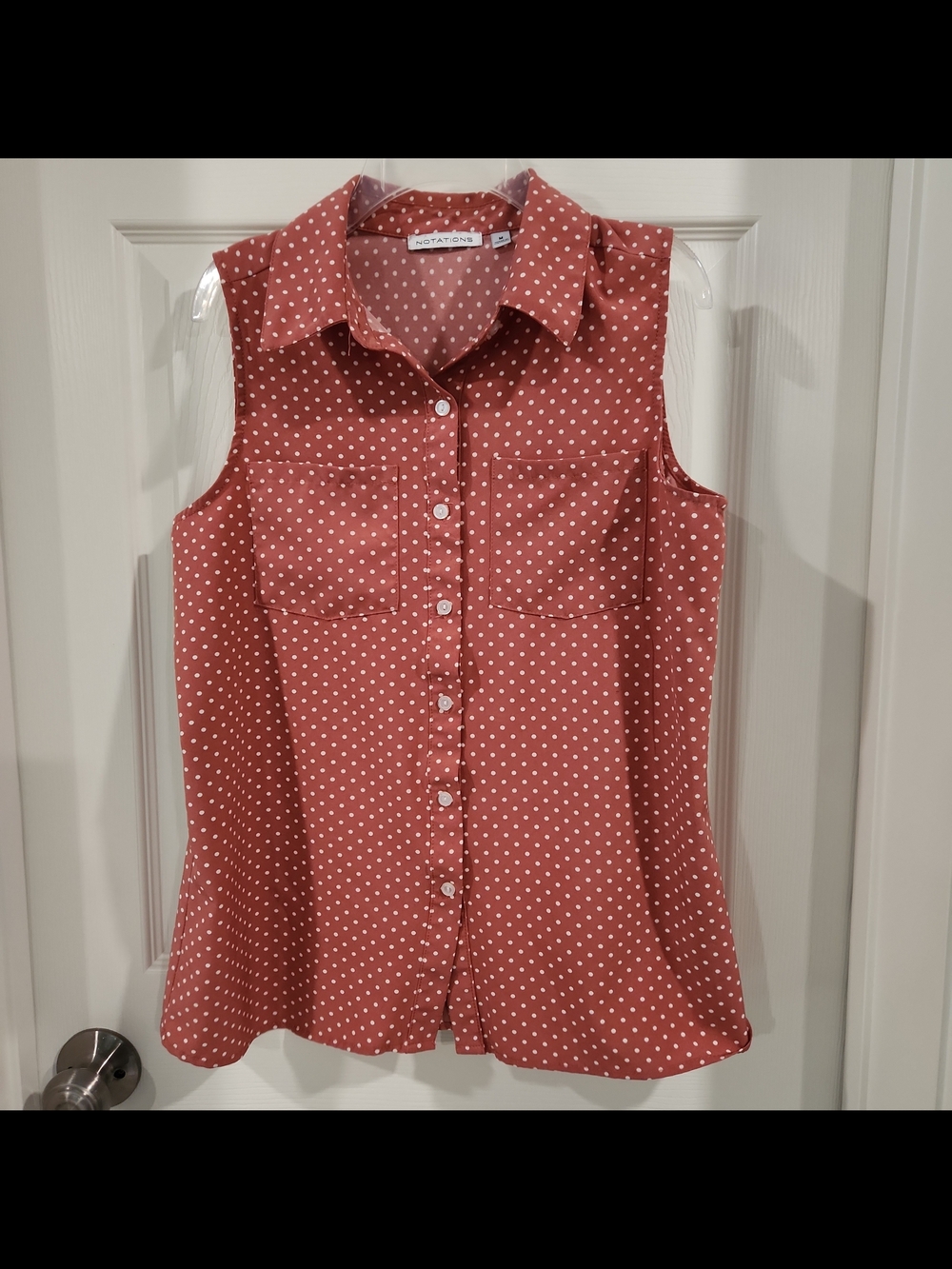 Notations Womens Size M Sleeveless Blouse Brick Red Polka Dot Button Up Top EUC